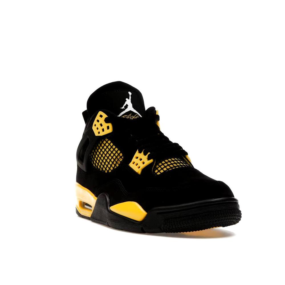 Air Jordan 4 Retro Thunder 2023