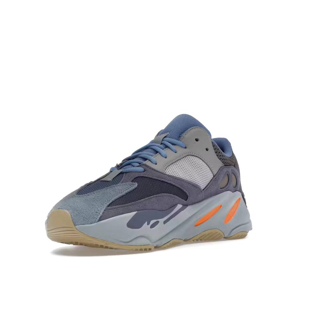 adidas Yeezy boost 700 Carbon Blue