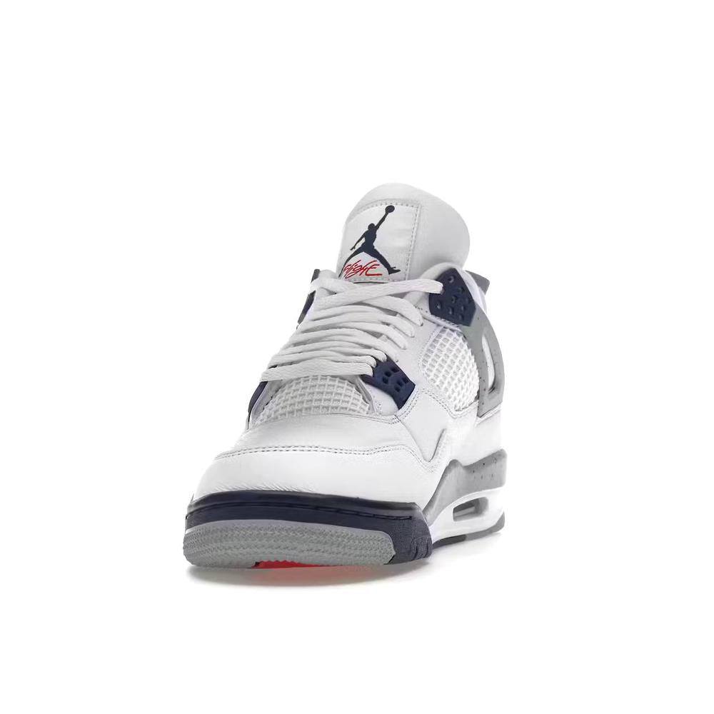 Air Jordan 4 Retro Midnight Navy