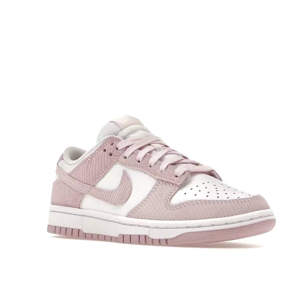 Nike Dunk Low pink Corduroy W