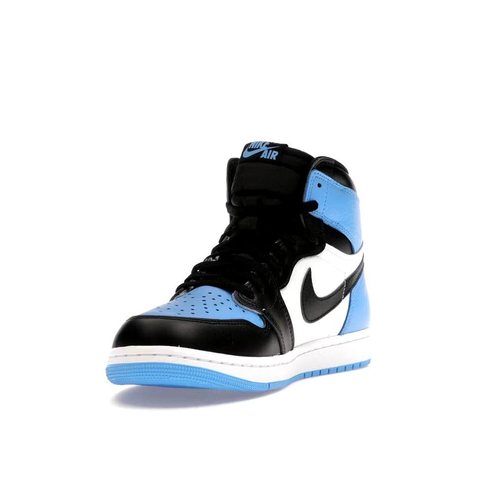 Air Jordan 1 Retro High OG UNC Toe