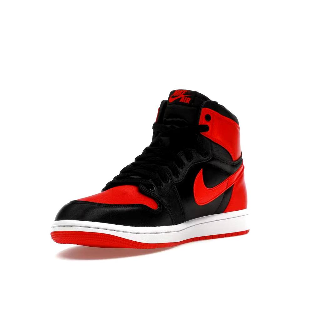 Air Jordan 1 Retro High OG Satin bred W