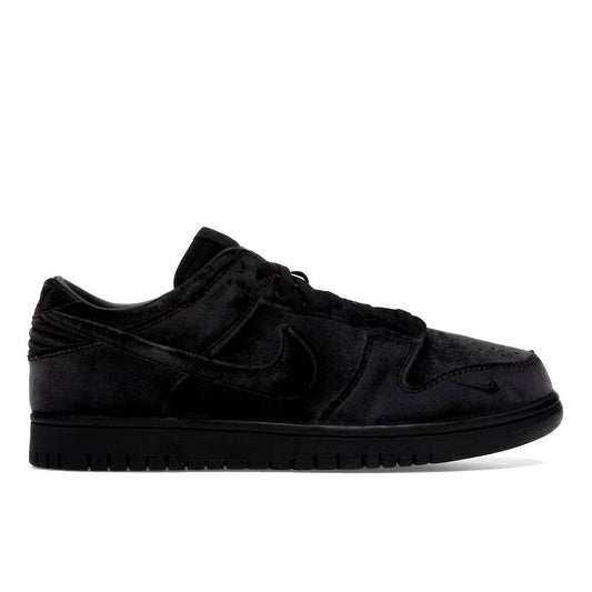 Nike Dunk Low Dover Street market Triple Black Velvet