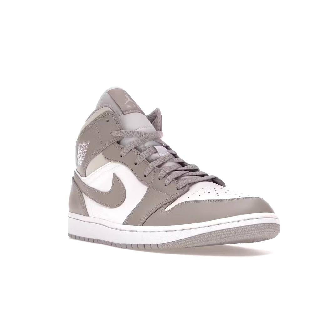 Air Jordan 1 Mid Linen